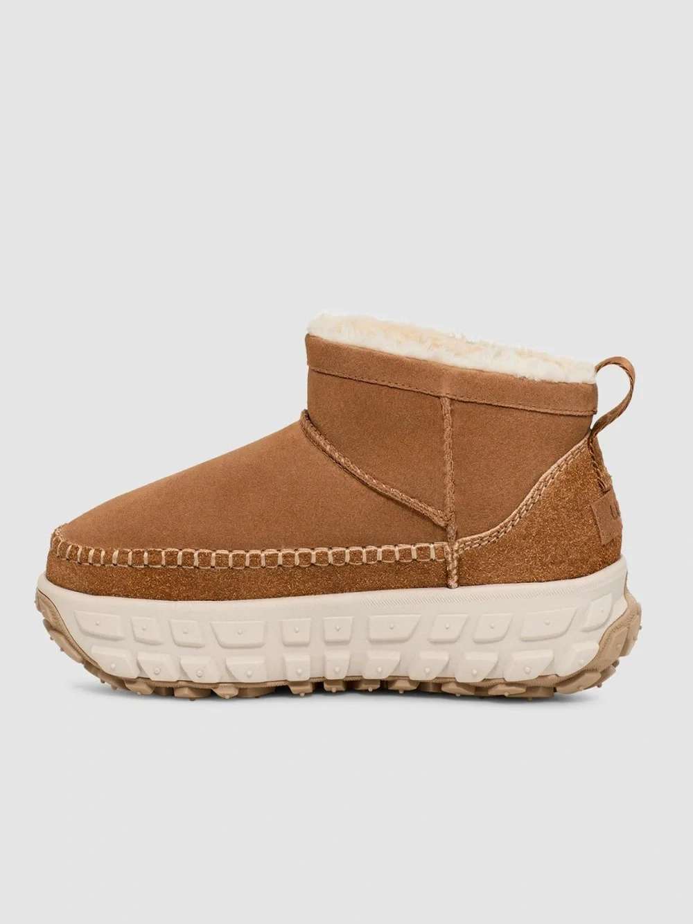 Ugg ultra daze ultra mini boots chestnut unisex men’s 11 NEW , no box